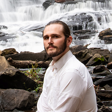 Image of Ryan Thomson